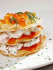 Le Château Frontenac SMOKED SALMON CRISPS IN A CRAB SERAGLIO 